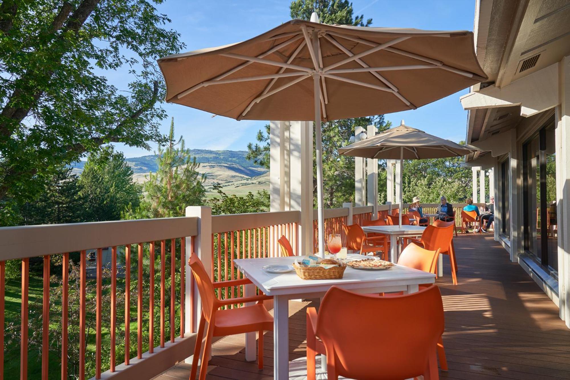 Ashland Hills Hotel & Suites Luaran gambar