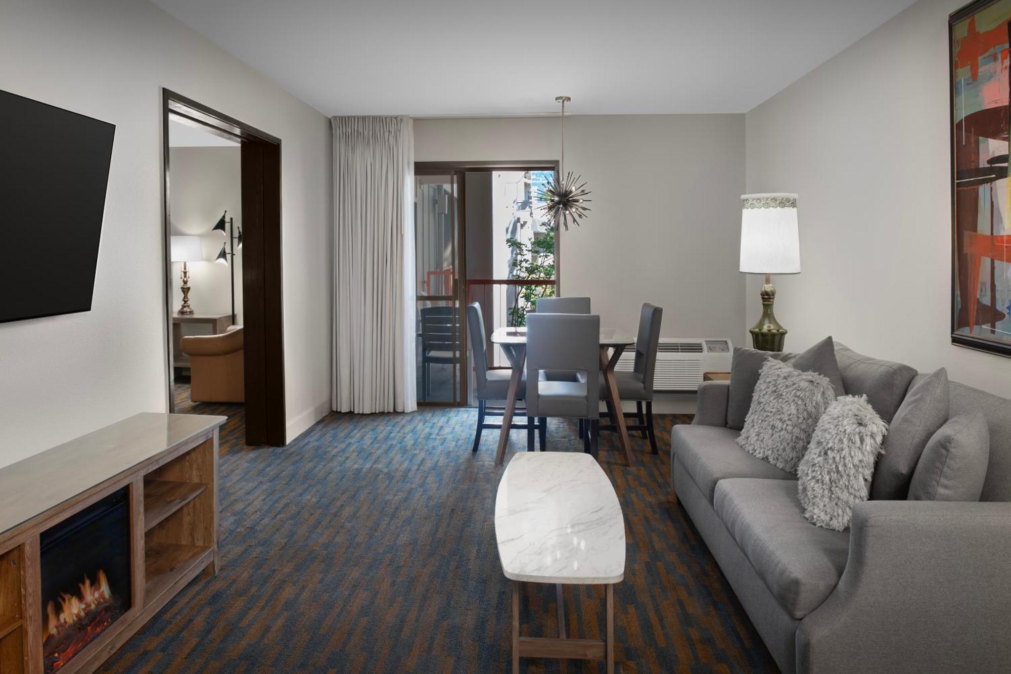 Ashland Hills Hotel & Suites Luaran gambar